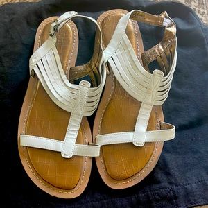 Indigo by Clarks White Patent Leather Strappy Sandals Shoes Women 10M